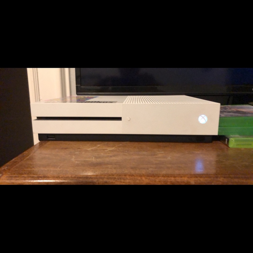 Xbox one s
